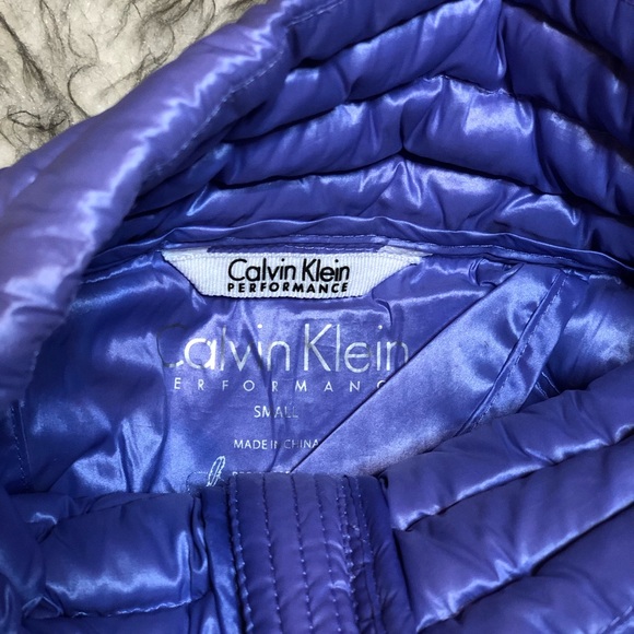 Calvin klein purple metalic puffer vest  small wom - Picture 3 of 4